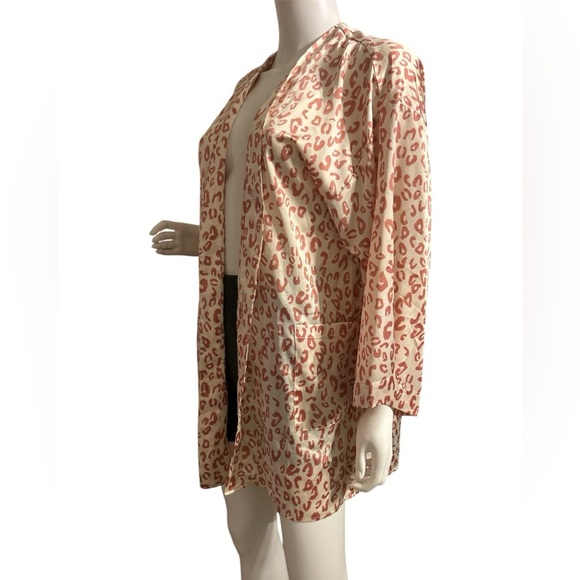 L*Space Pink Leopard Nova Robe - Picture 7 of 10